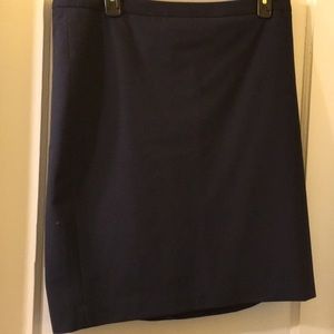 Loft skirt knee length 20” Comfortable